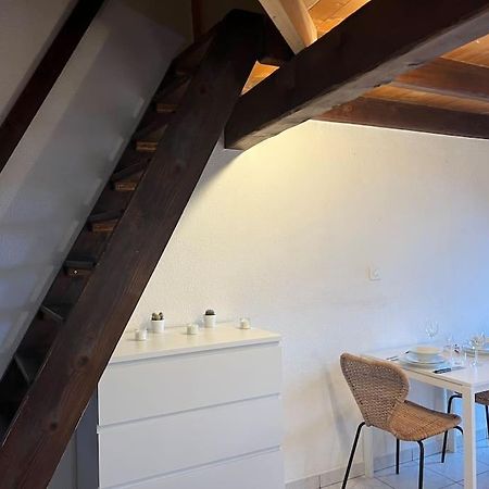 Charmant Appartement En Duplex A Porrentruy Eksteriør bilde